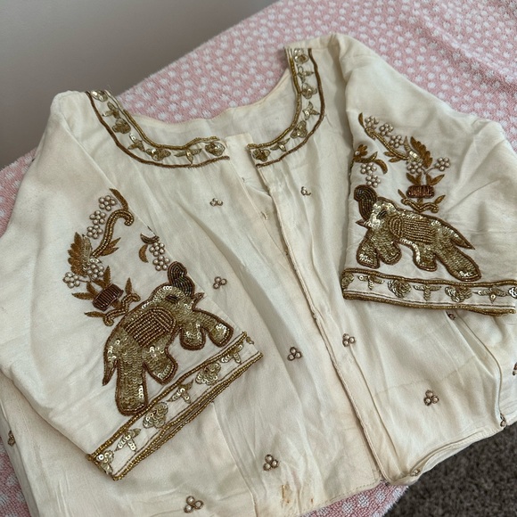 Indian wear lehenga set - Picture 5 of 9